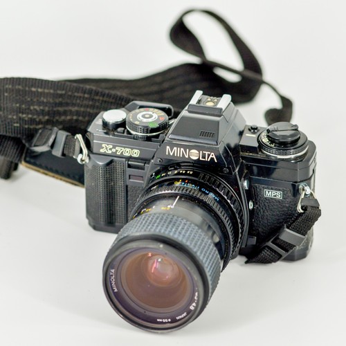 Minolta 700 mps - x-700, 35